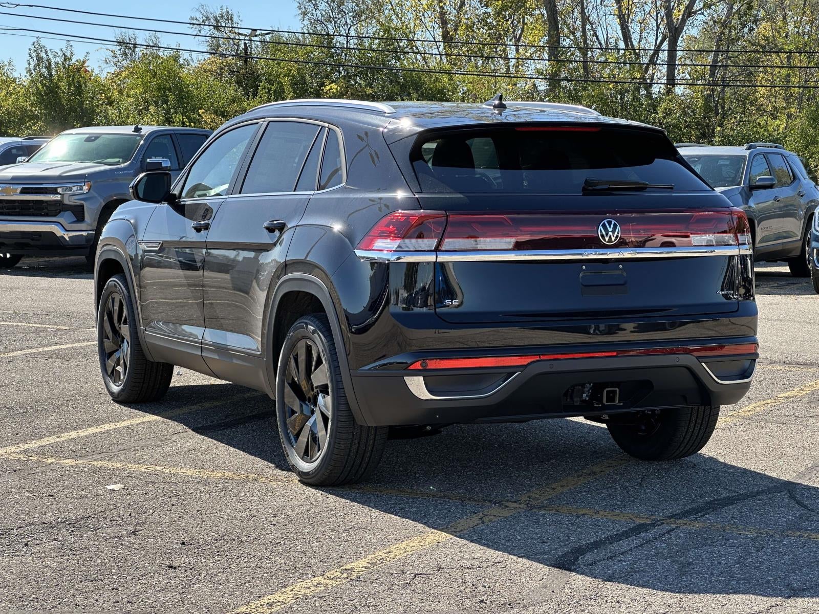 2026 Volkswagen Atlas Cross Sport 2.0T SE w/Technology 4MOTION
