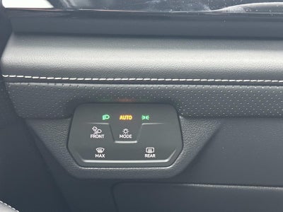 2026 Volkswagen Atlas Cross Sport 2.0T SE w/Technology 4MOTION