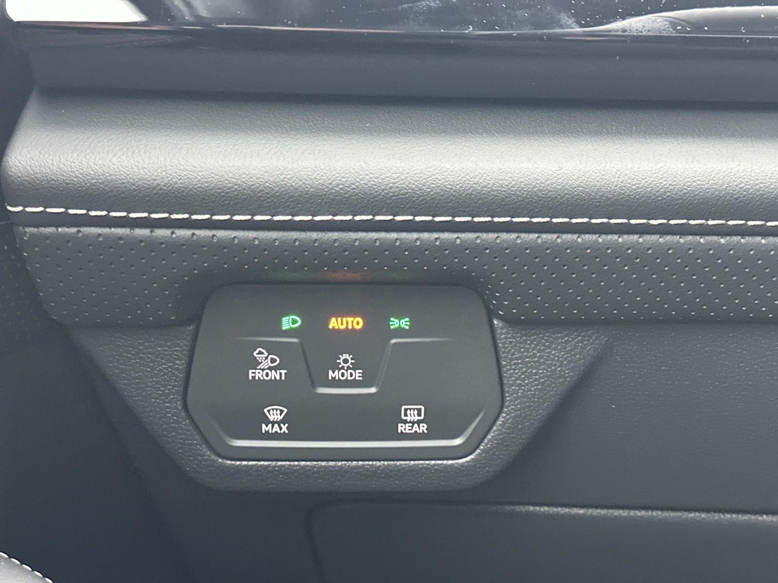 2026 Volkswagen Atlas Cross Sport 2.0T SE w/Technology 4MOTION