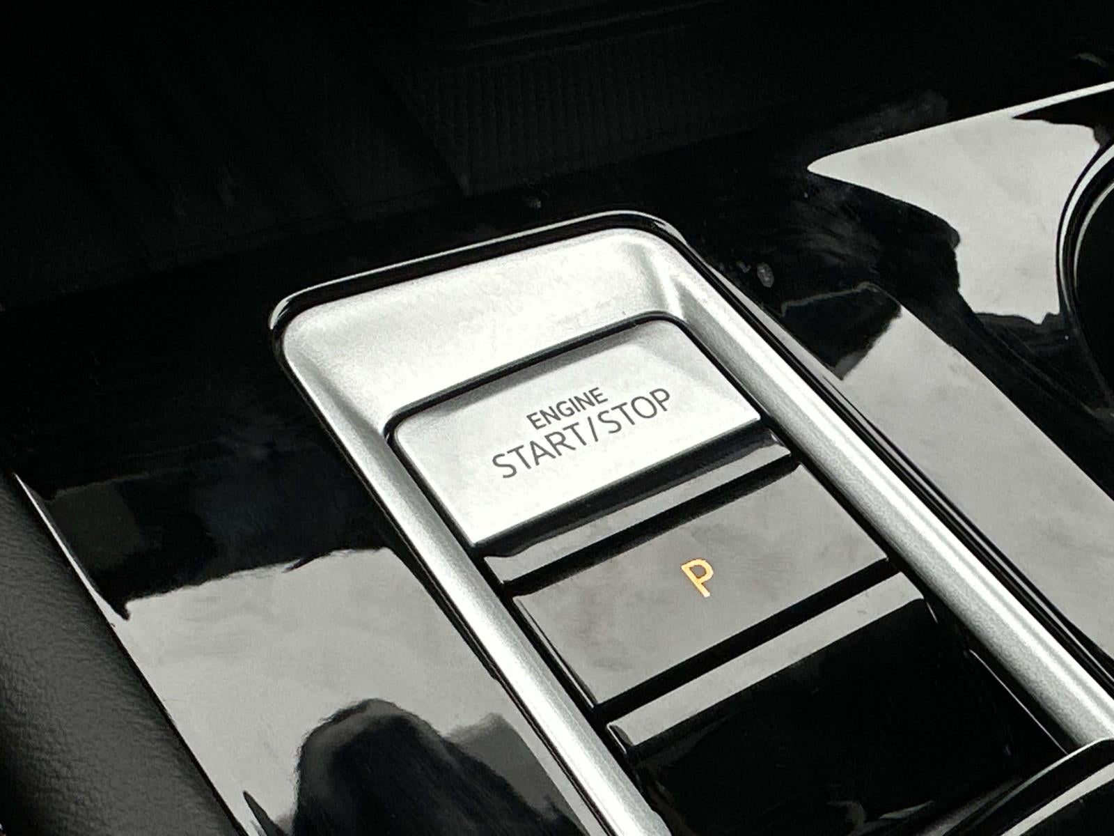 2026 Volkswagen Atlas Cross Sport 2.0T SE w/Technology 4MOTION