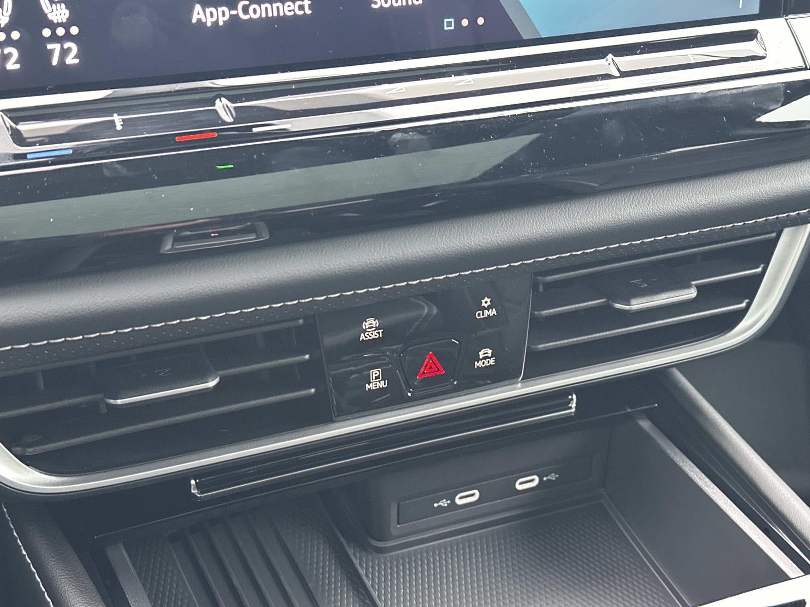 2026 Volkswagen Atlas Cross Sport 2.0T SE w/Technology 4MOTION