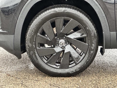 2026 Volkswagen Atlas Cross Sport 2.0T SE w/Technology 4MOTION