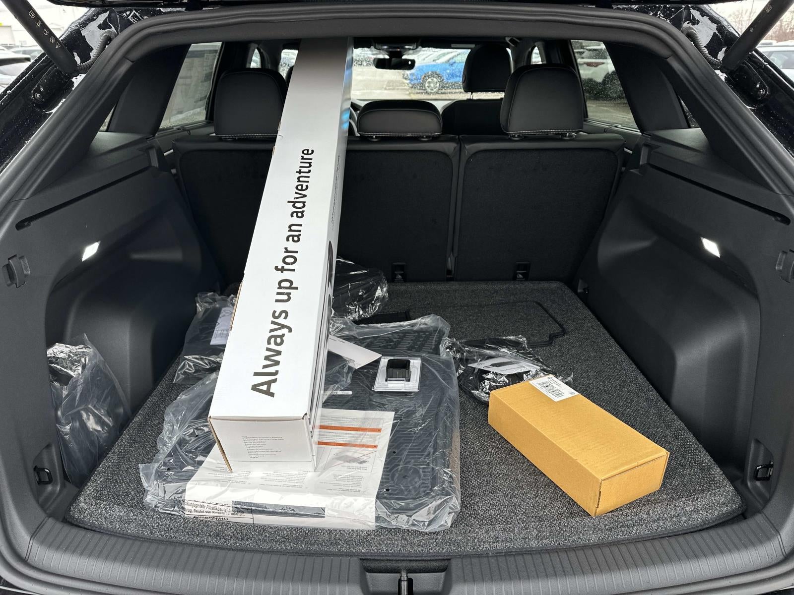 2026 Volkswagen Atlas Cross Sport 2.0T SE w/Technology 4MOTION