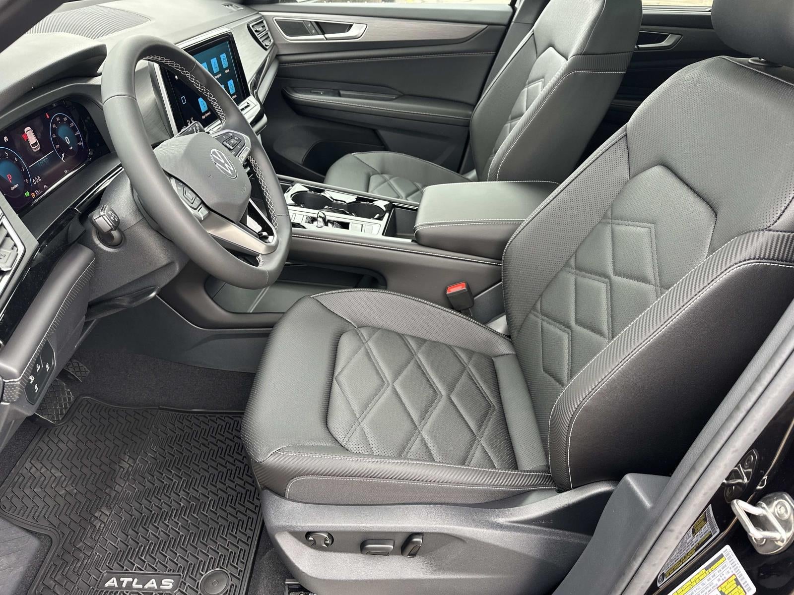 2026 Volkswagen Atlas Cross Sport 2.0T SE w/Technology 4MOTION