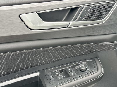 2026 Volkswagen Atlas Cross Sport 2.0T SE w/Technology 4MOTION