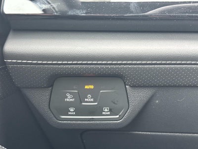 2026 Volkswagen Atlas Cross Sport 2.0T SE w/Technology 4MOTION