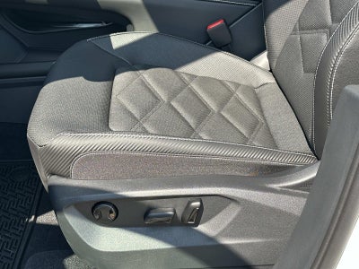 2026 Volkswagen Atlas Cross Sport 2.0T SE w/Technology 4MOTION