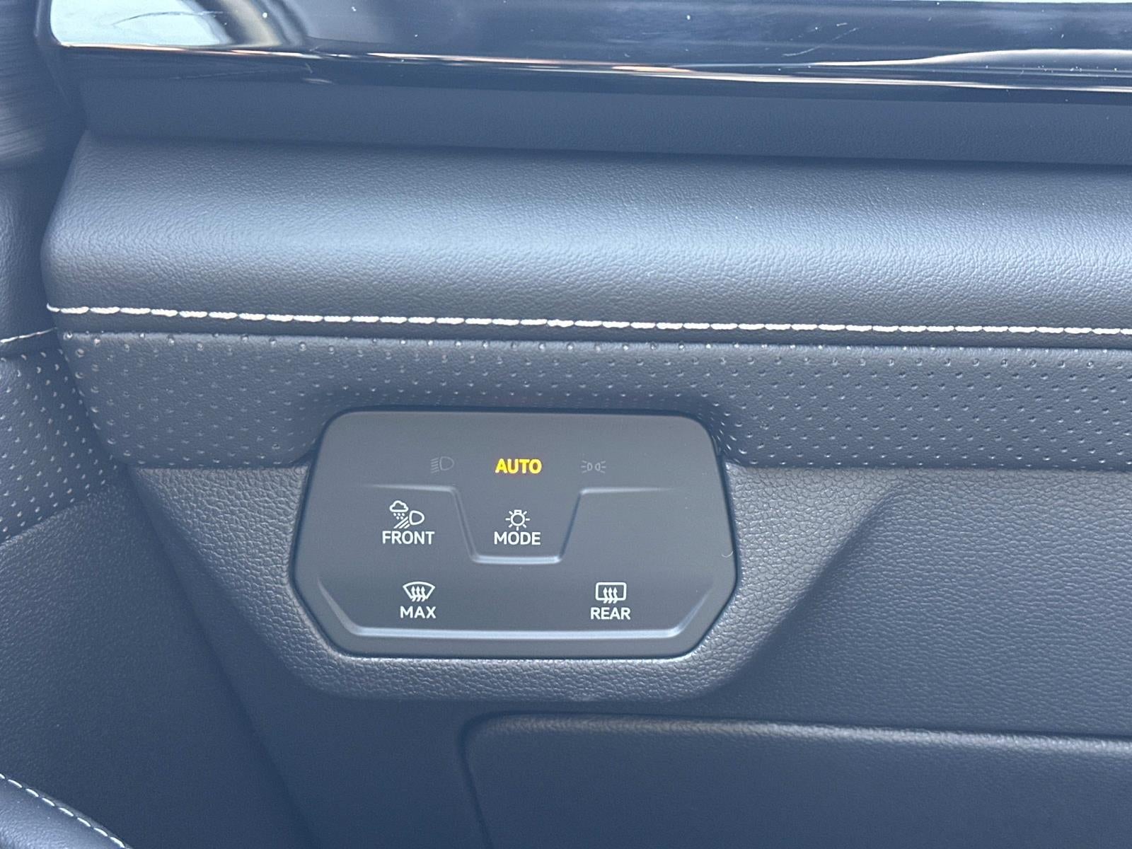 2026 Volkswagen Atlas Cross Sport 2.0T SE w/Technology 4MOTION