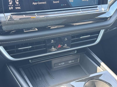 2026 Volkswagen Atlas Cross Sport 2.0T SE w/Technology 4MOTION