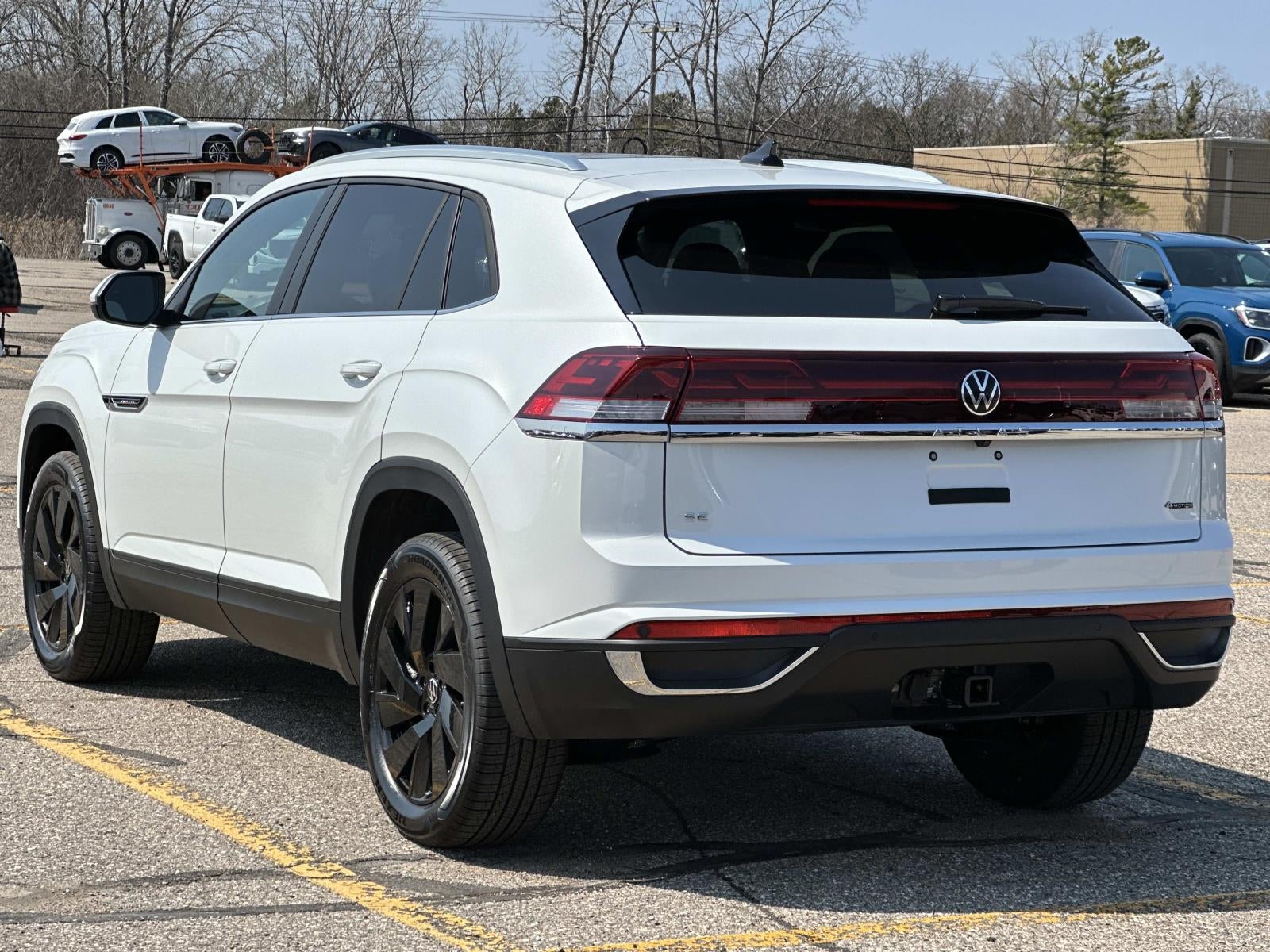 2026 Volkswagen Atlas Cross Sport 2.0T SE w/Technology 4MOTION