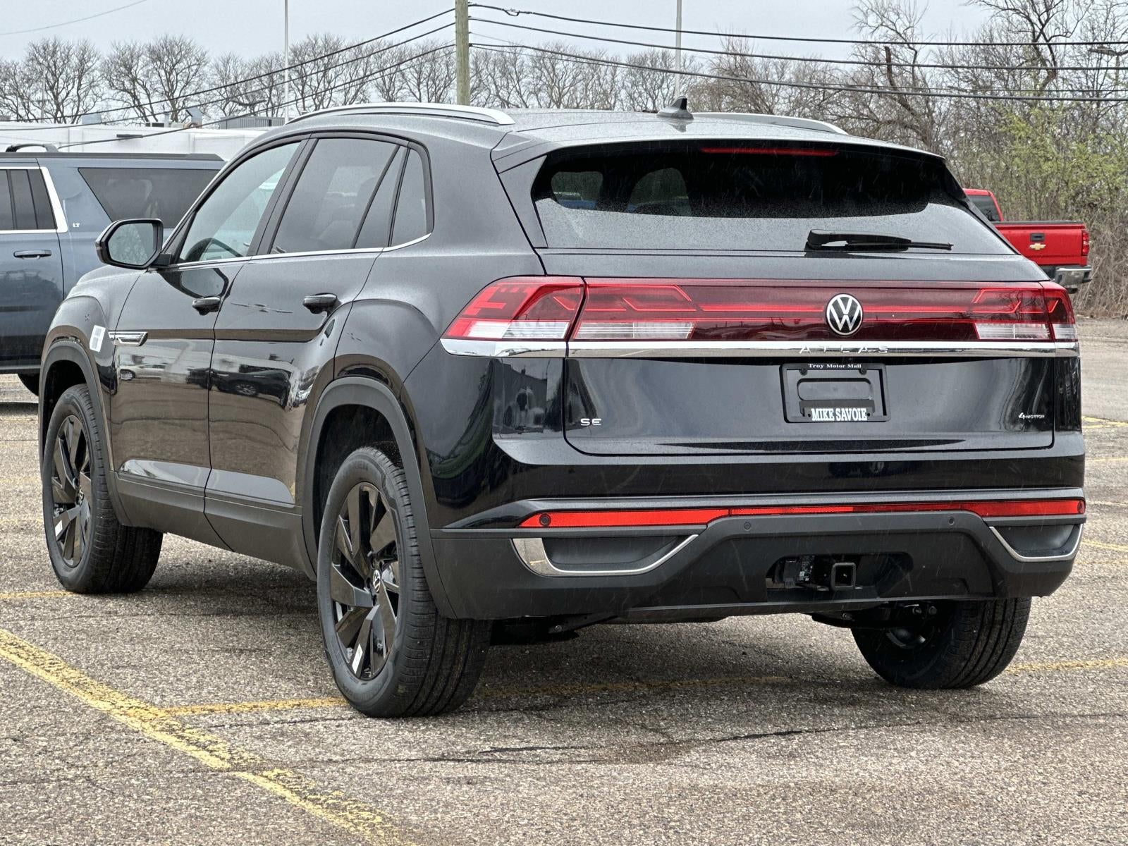 2026 Volkswagen Atlas Cross Sport 2.0T SE w/Technology 4MOTION