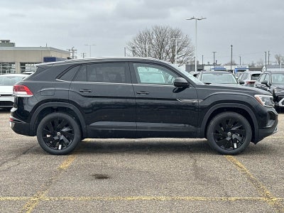 2026 Volkswagen Atlas Cross Sport 2.0T SE w/Technology 4MOTION
