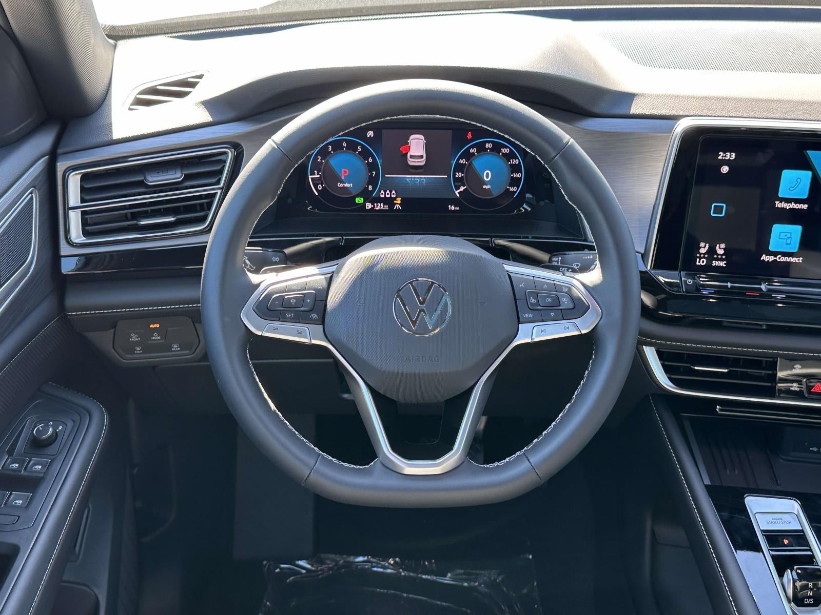 2026 Volkswagen Atlas Cross Sport 2.0T SE w/Technology 4MOTION