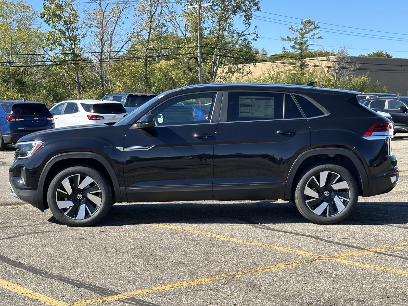 2026 Volkswagen Atlas Cross Sport 2.0T SE w/Technology 4MOTION