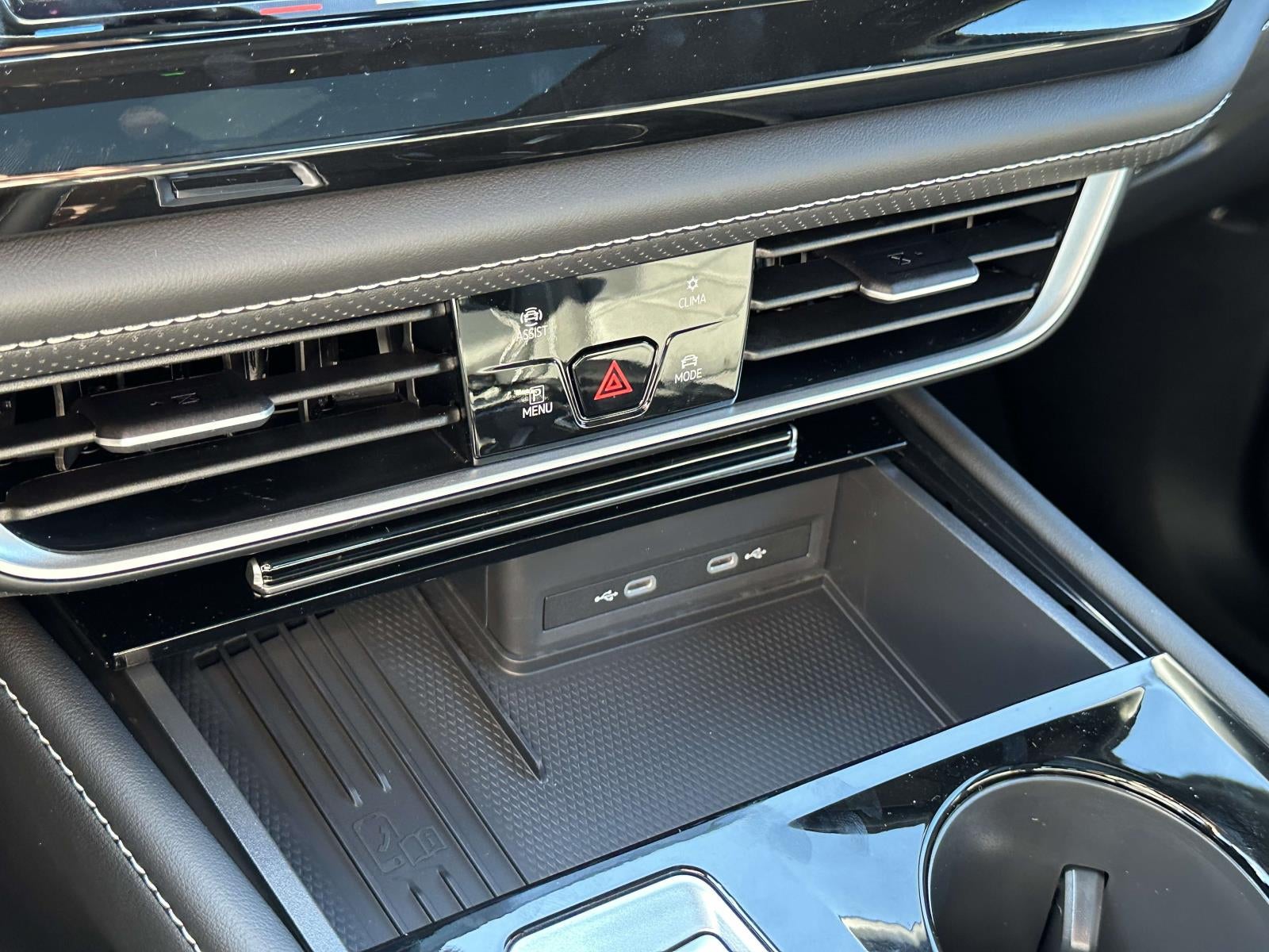 2026 Volkswagen Atlas Cross Sport 2.0T SE w/Technology 4MOTION