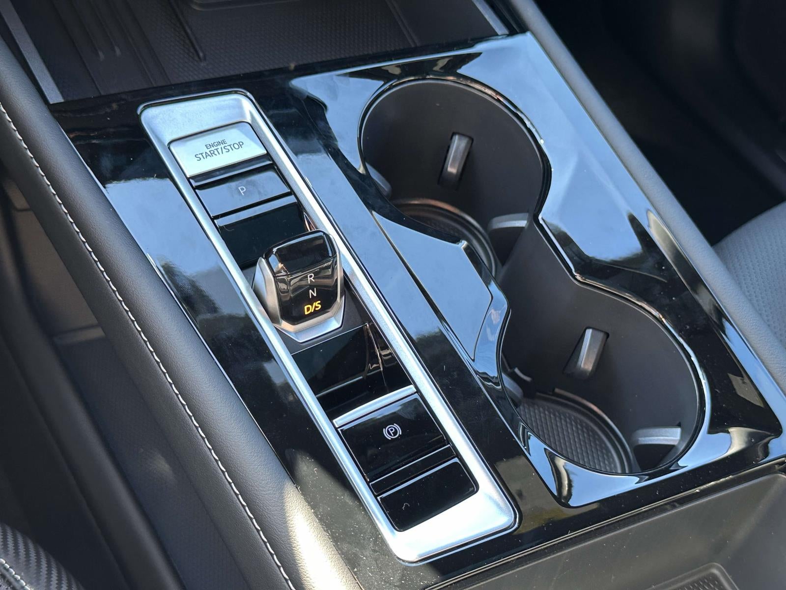 2026 Volkswagen Atlas Cross Sport 2.0T SE w/Technology 4MOTION