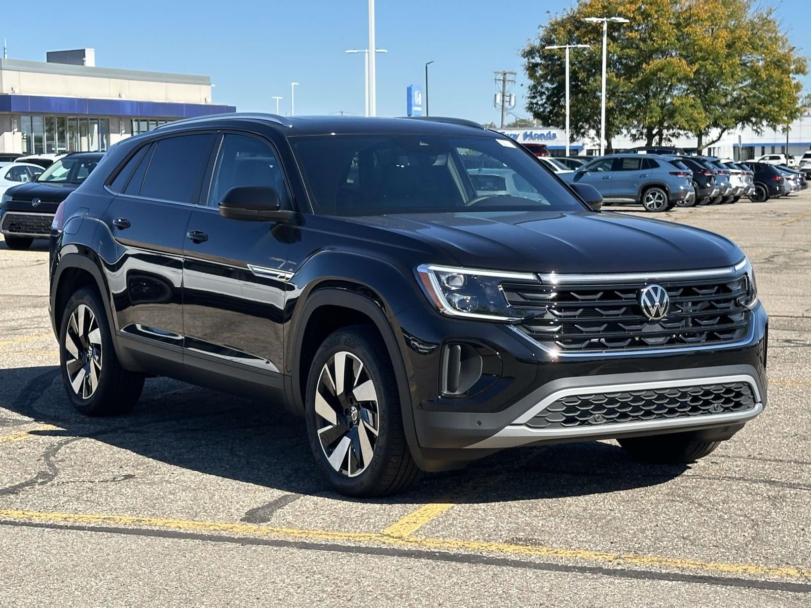 2026 Volkswagen Atlas Cross Sport 2.0T SE w/Technology 4MOTION