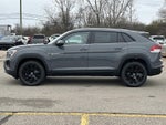 2026 Volkswagen Atlas Cross Sport 2.0T SE w/Technology 4MOTION