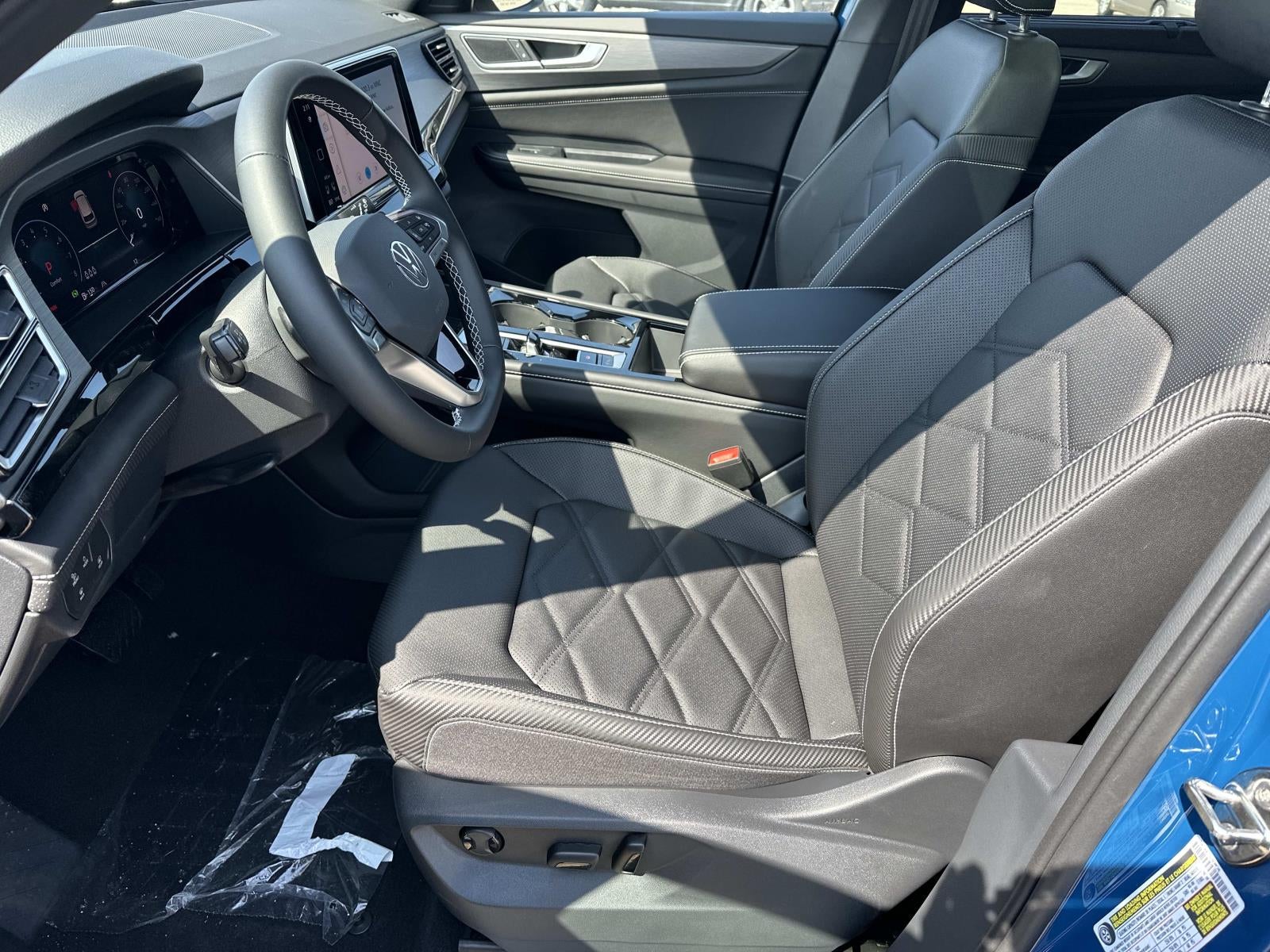 2026 Volkswagen Atlas Cross Sport 2.0T SE w/Technology 4MOTION