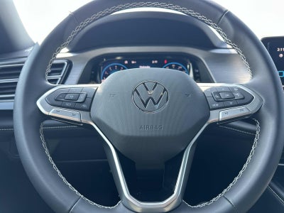 2026 Volkswagen Atlas Cross Sport 2.0T SE w/Technology 4MOTION