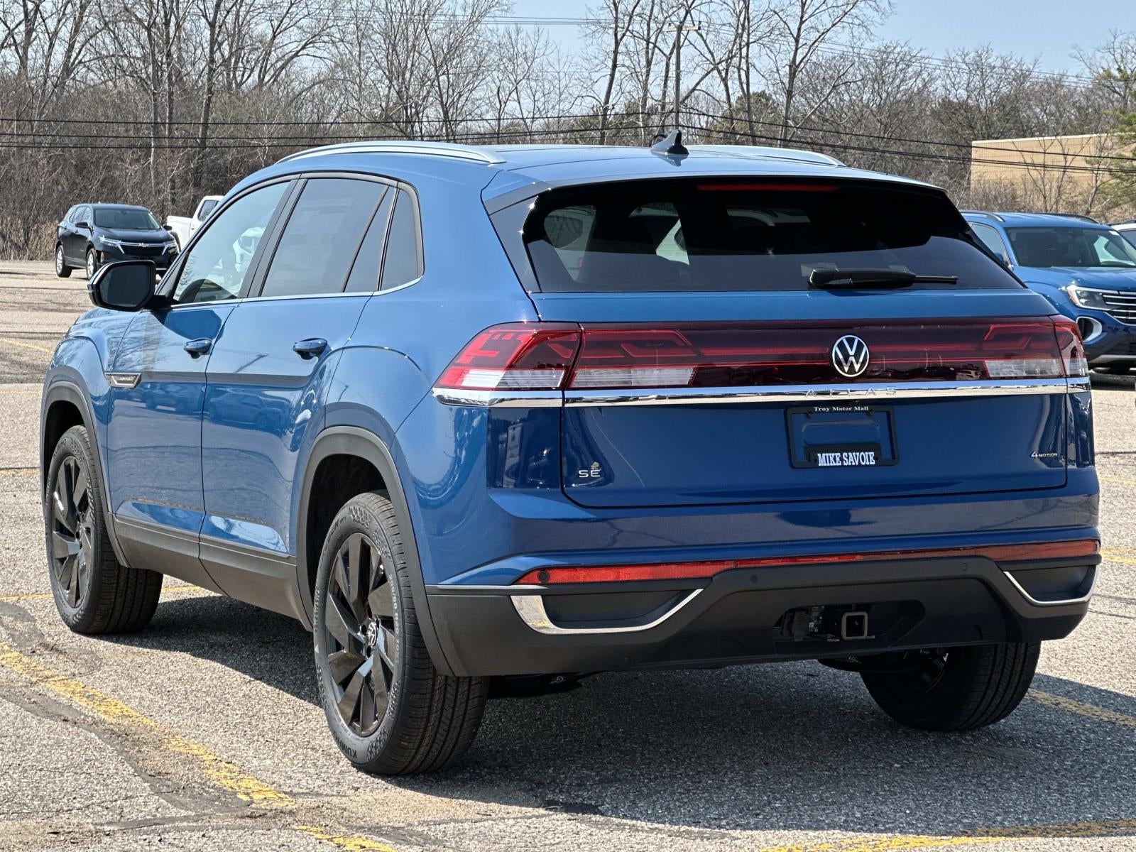 2026 Volkswagen Atlas Cross Sport 2.0T SE w/Technology 4MOTION