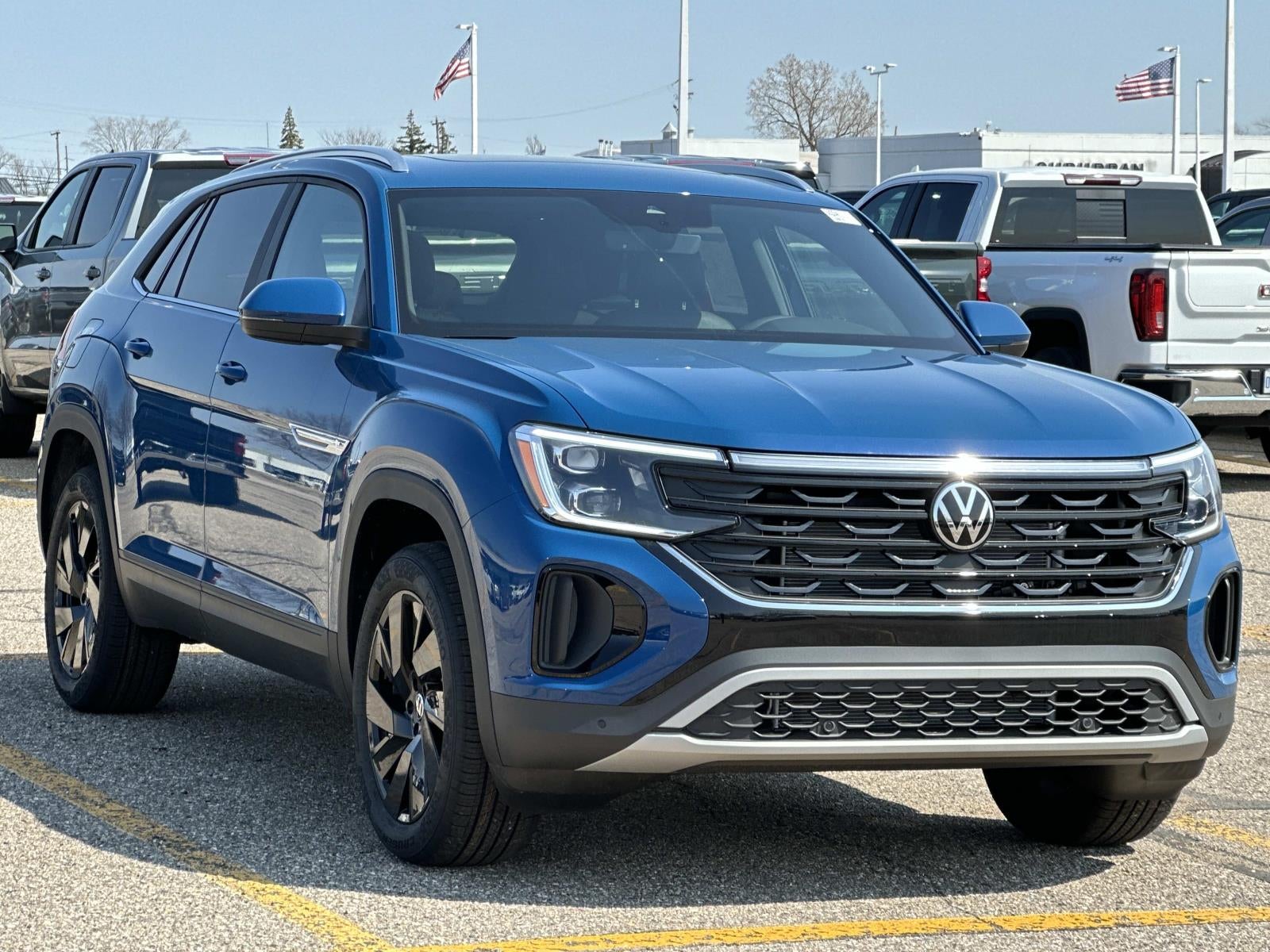 2026 Volkswagen Atlas Cross Sport 2.0T SE w/Technology 4MOTION