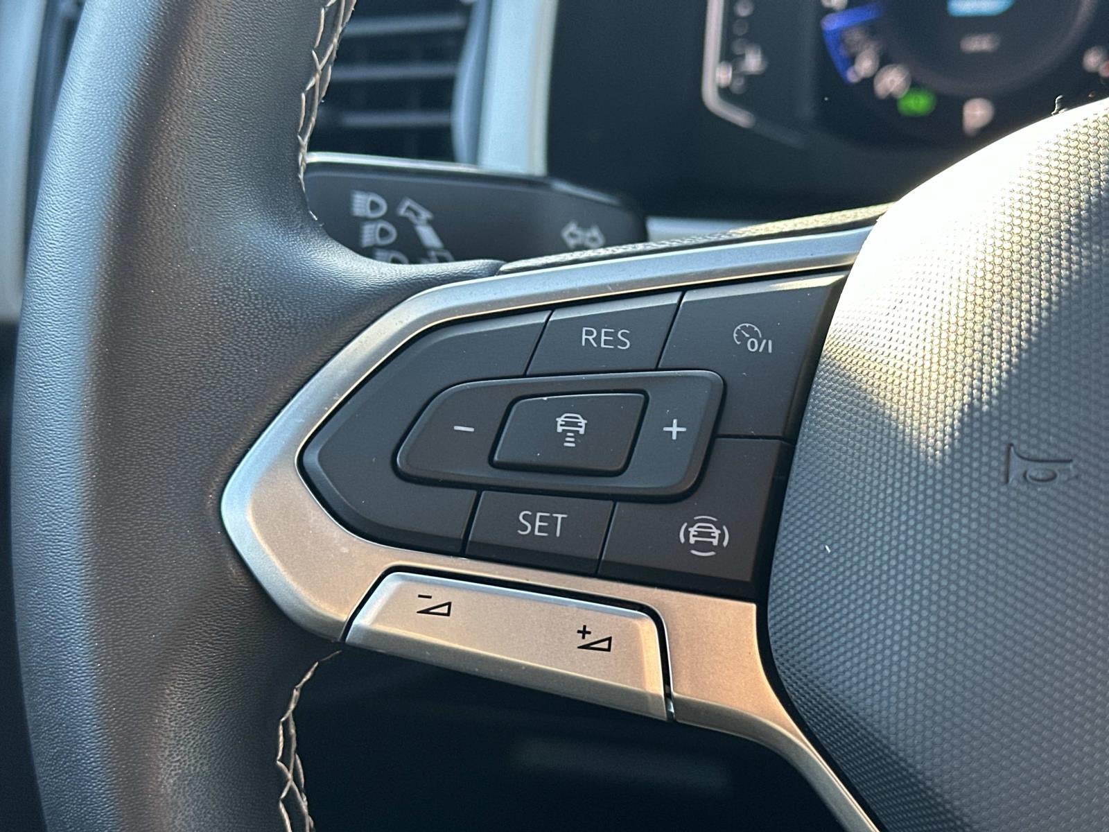 2023 Volkswagen Atlas Cross Sport 3.6L V6 SE w/Technology 4MOTION