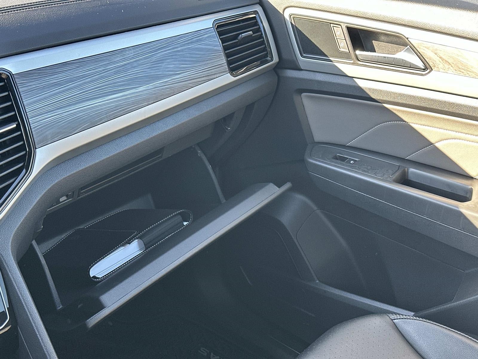 2023 Volkswagen Atlas Cross Sport 3.6L V6 SE w/Technology 4MOTION