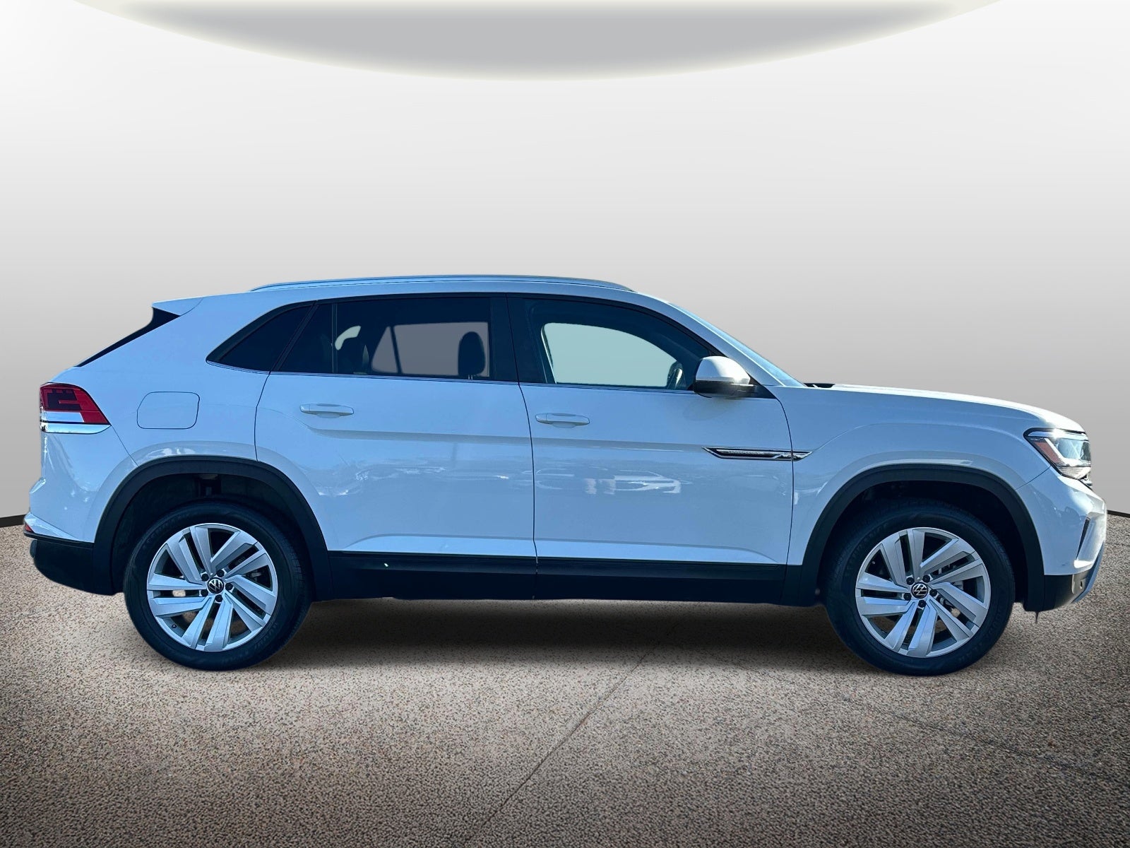 2023 Volkswagen Atlas Cross Sport 3.6L V6 SE w/Technology 4MOTION