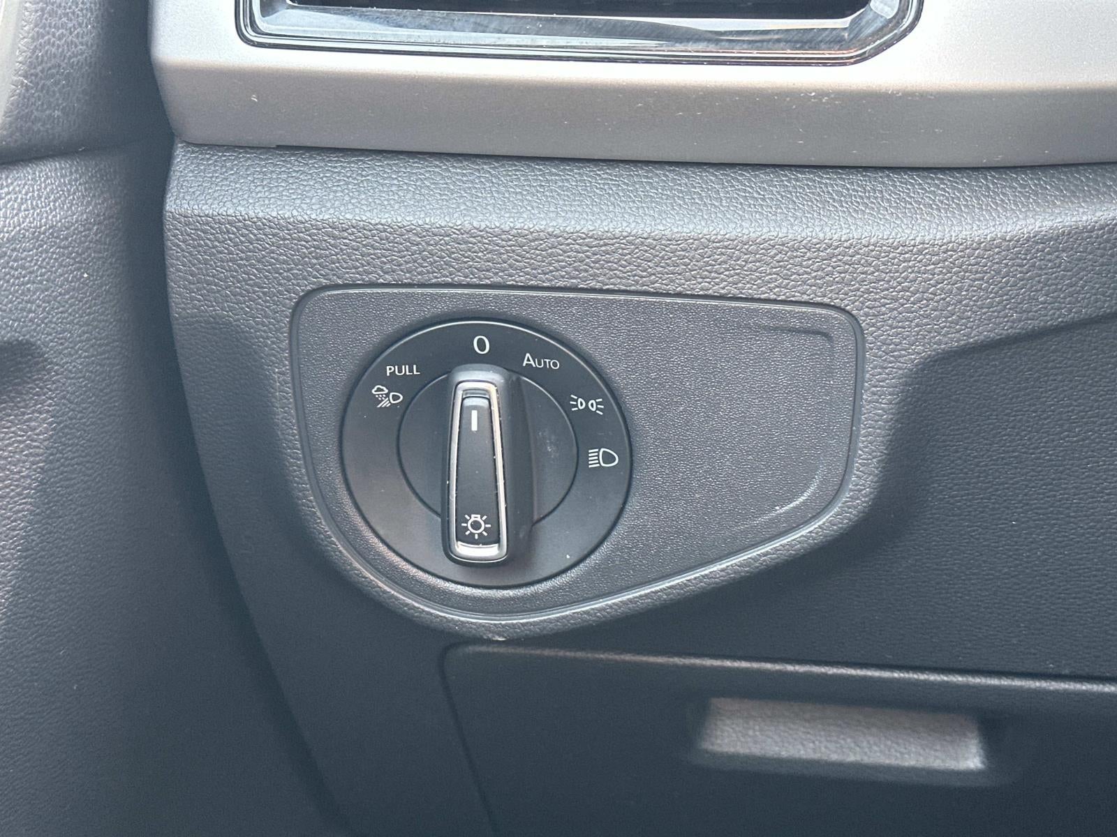 2022 Volkswagen Atlas Cross Sport Cs