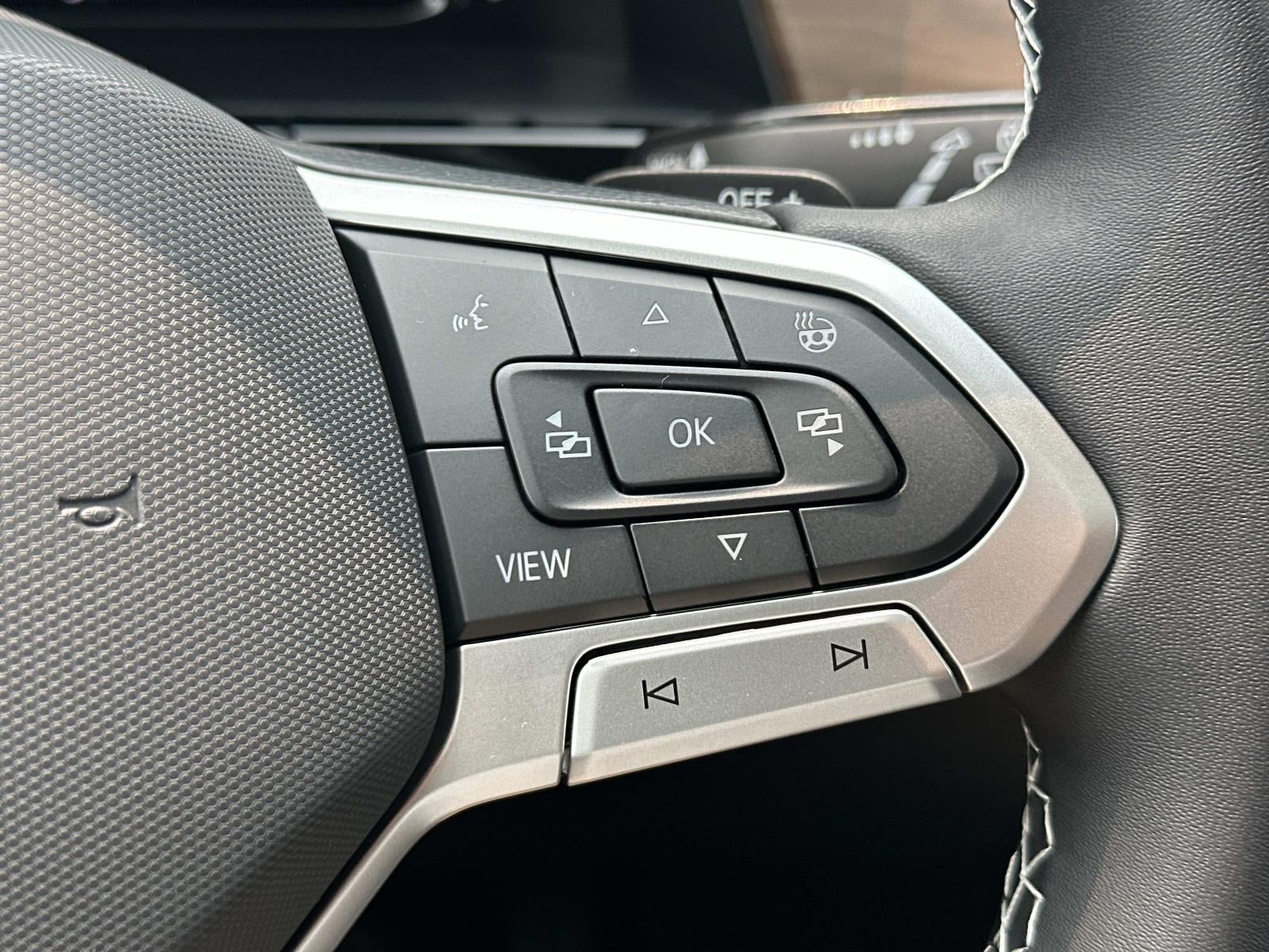2026 Volkswagen Atlas 2.0T SE w/Technology 4MOTION