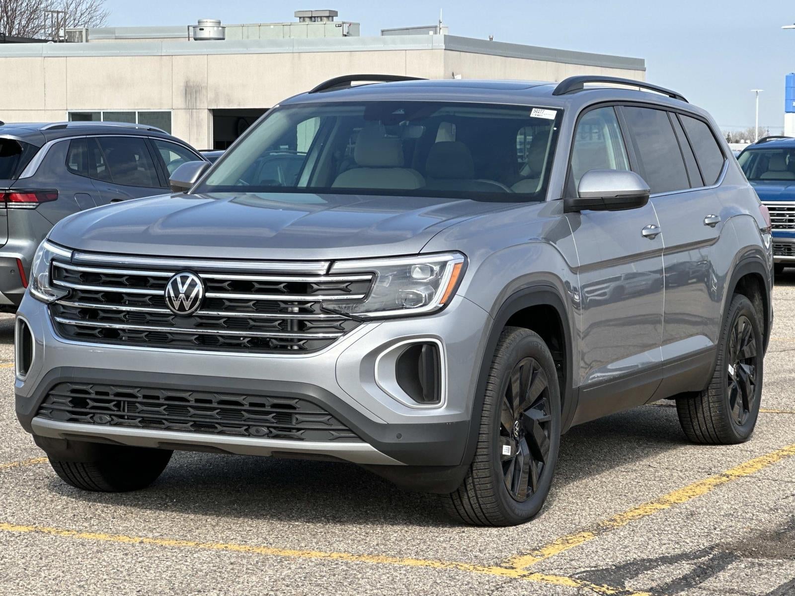 2026 Volkswagen Atlas 2.0T SE w/Technology 4MOTION