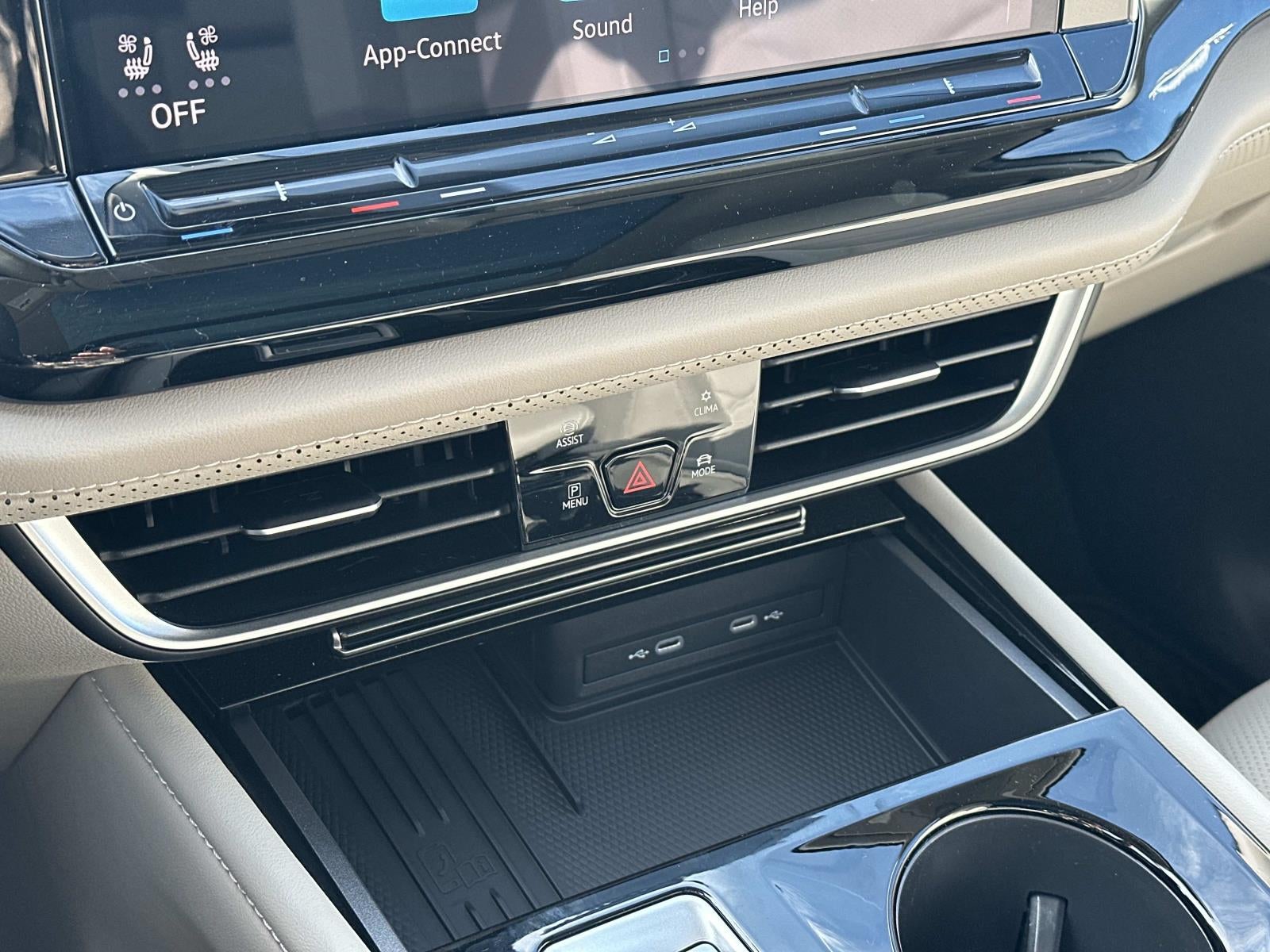 2026 Volkswagen Atlas 2.0T SE w/Technology 4MOTION