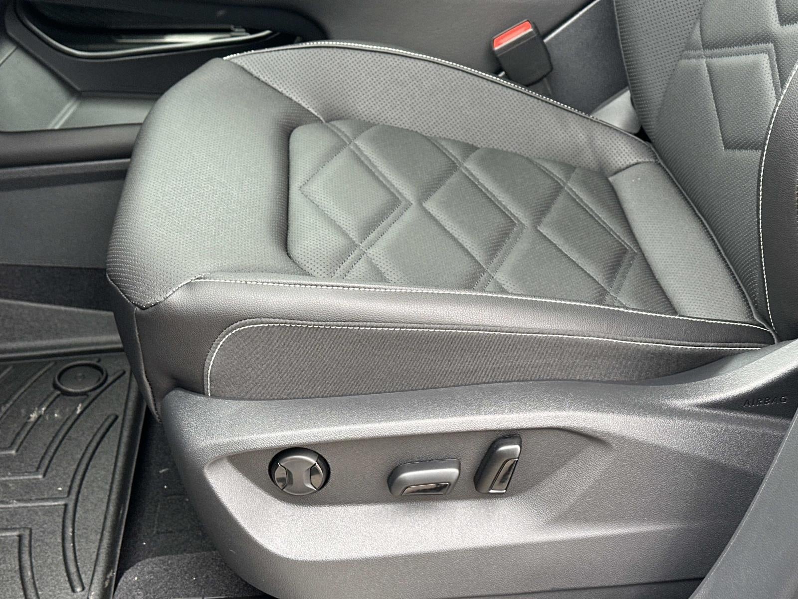 2026 Volkswagen Atlas 2.0T SE w/Technology 4MOTION