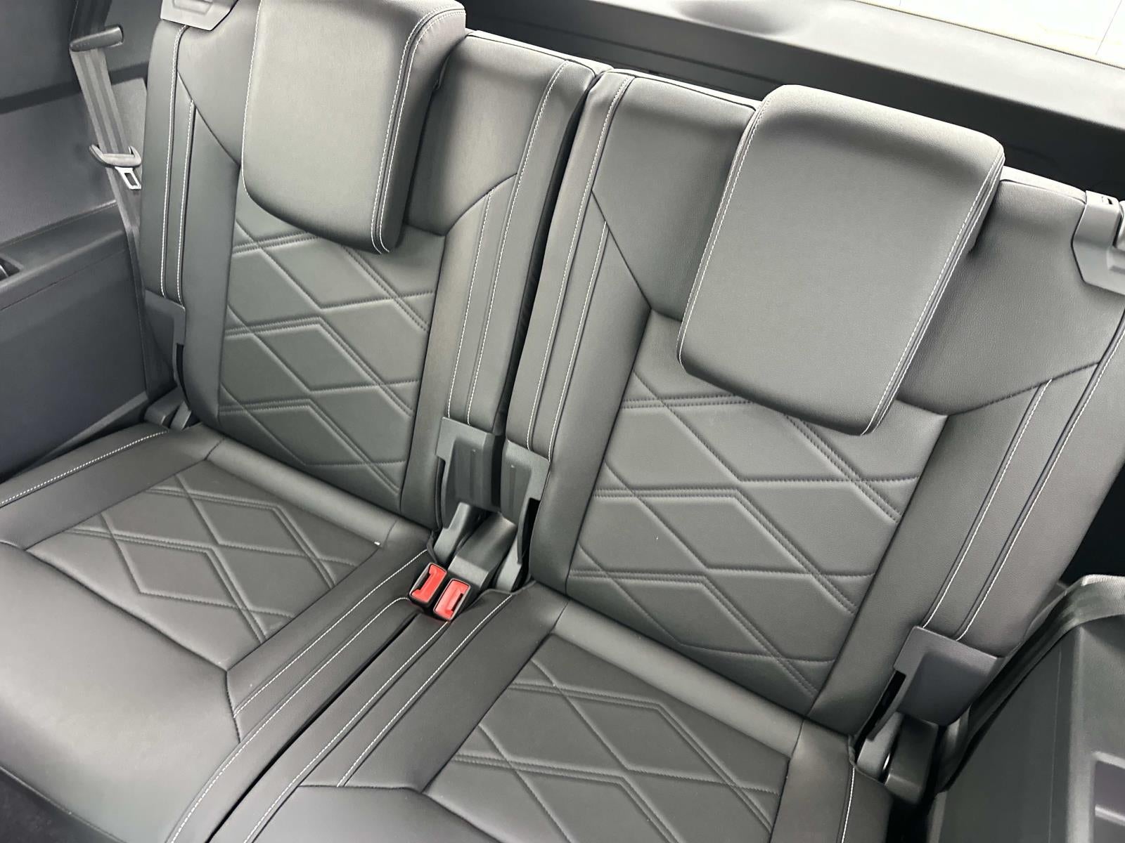 2026 Volkswagen Atlas 2.0T SE w/Technology 4MOTION
