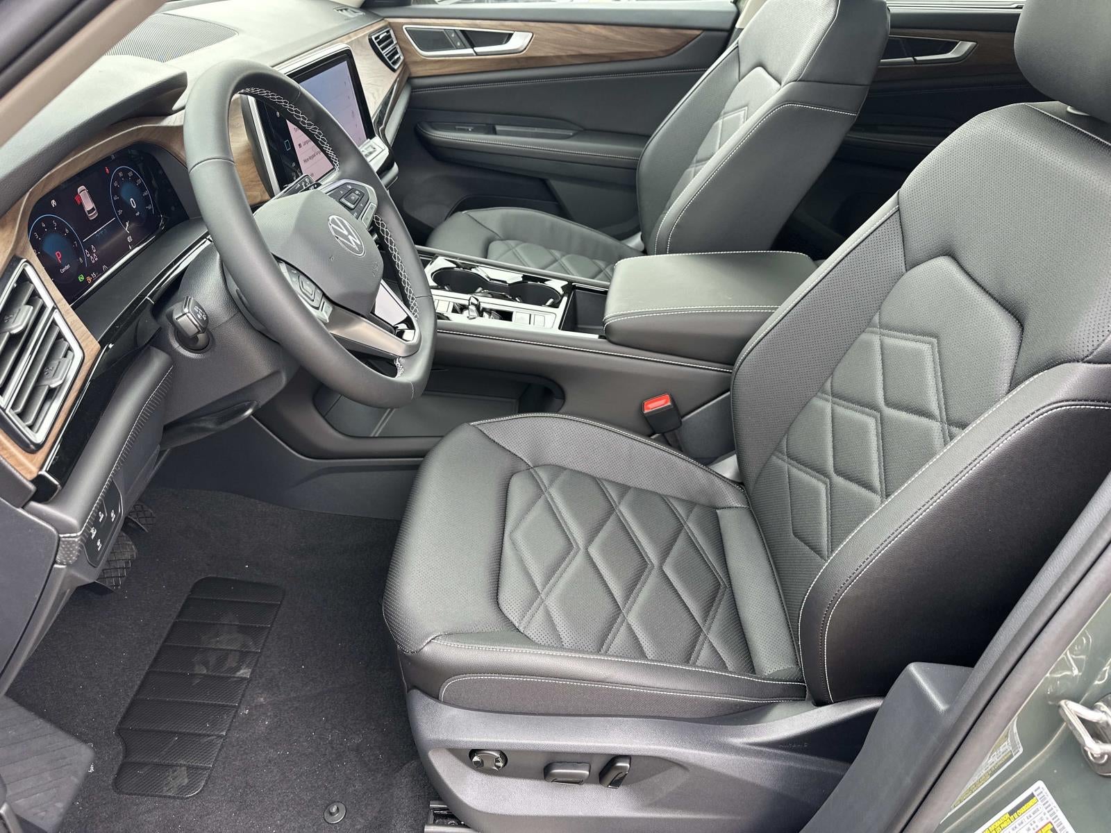 2026 Volkswagen Atlas 2.0T SE w/Technology 4MOTION