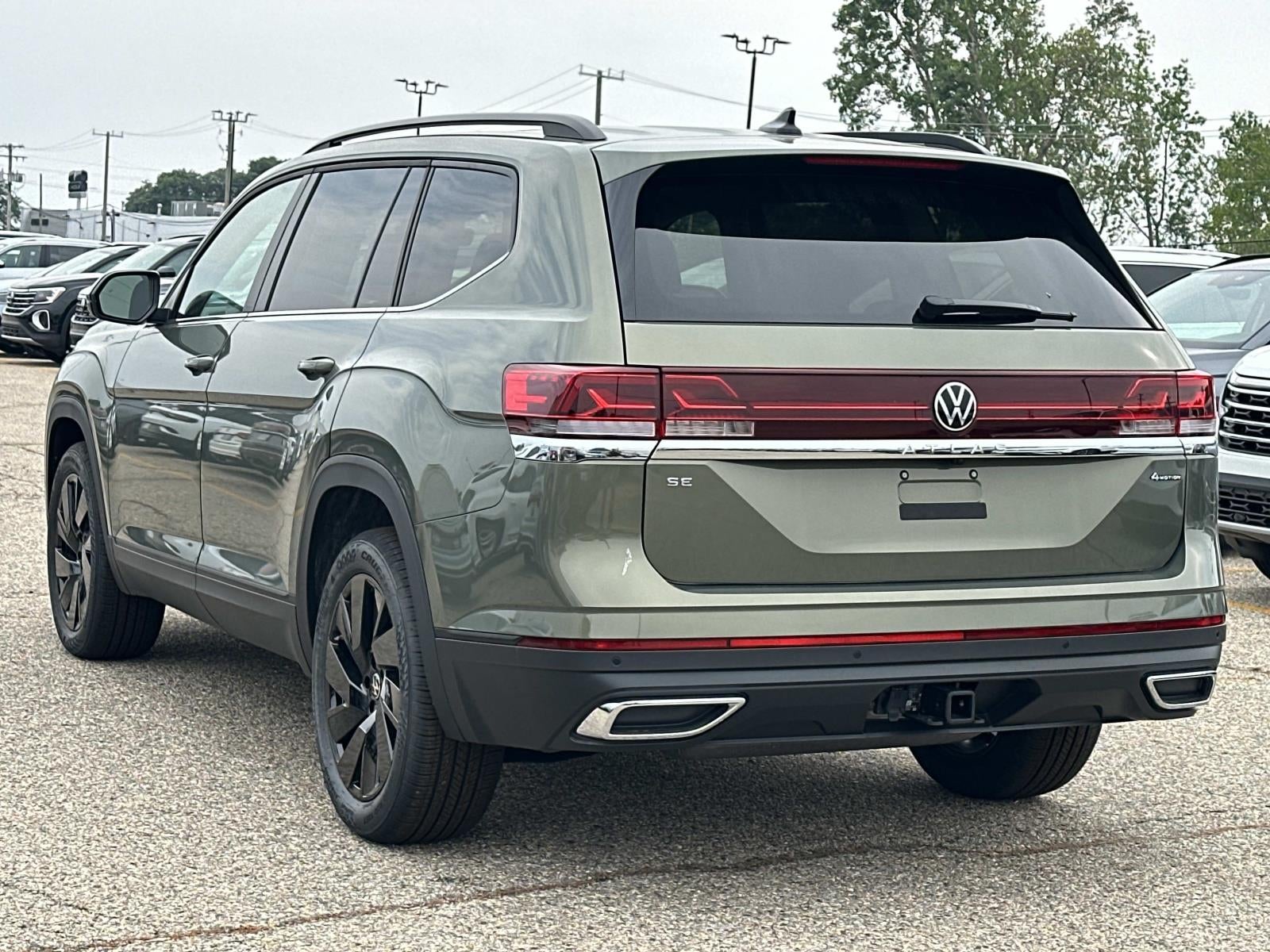 2026 Volkswagen Atlas 2.0T SE w/Technology 4MOTION