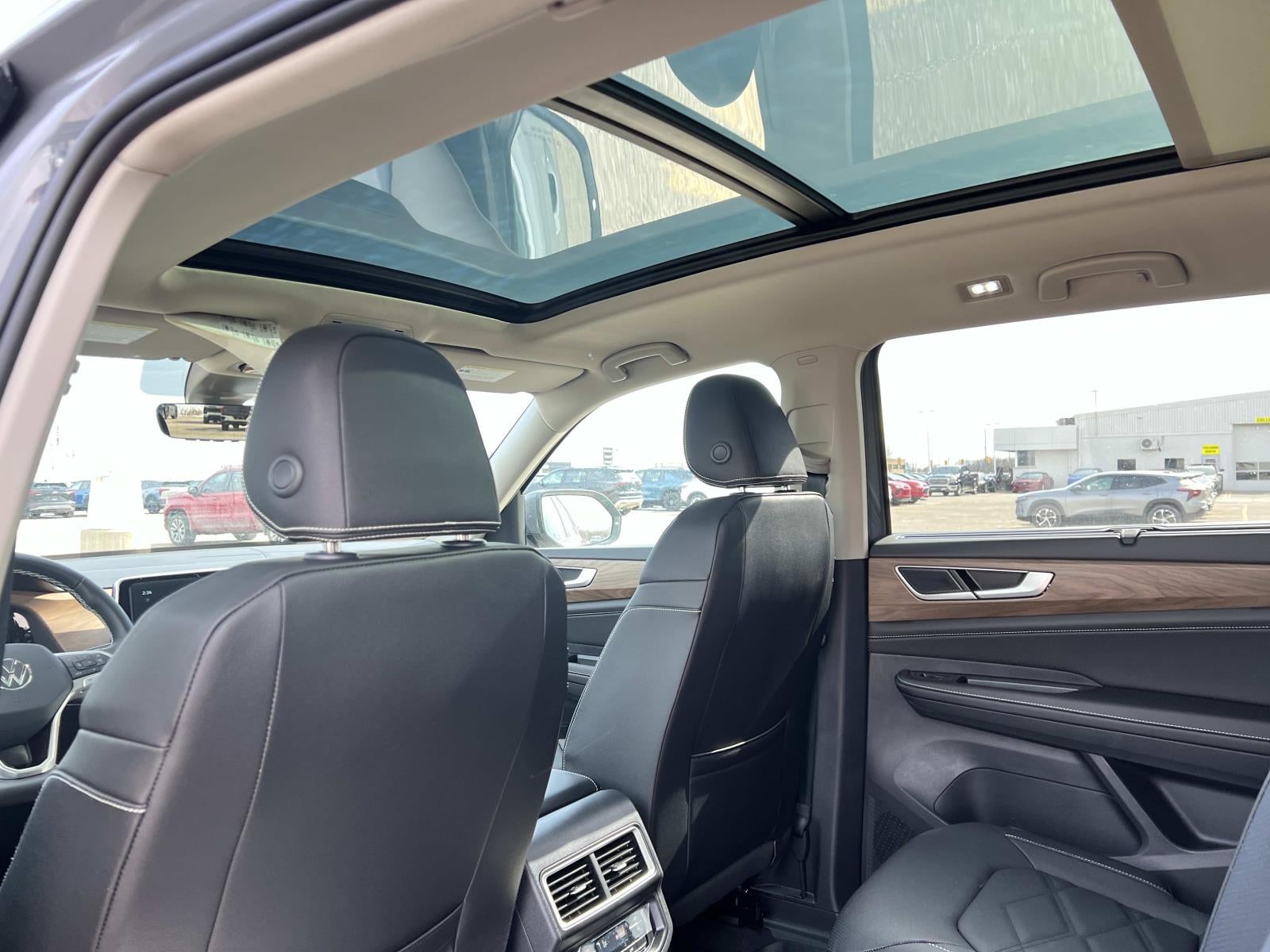 2026 Volkswagen Atlas 2.0T SE w/Technology 4MOTION