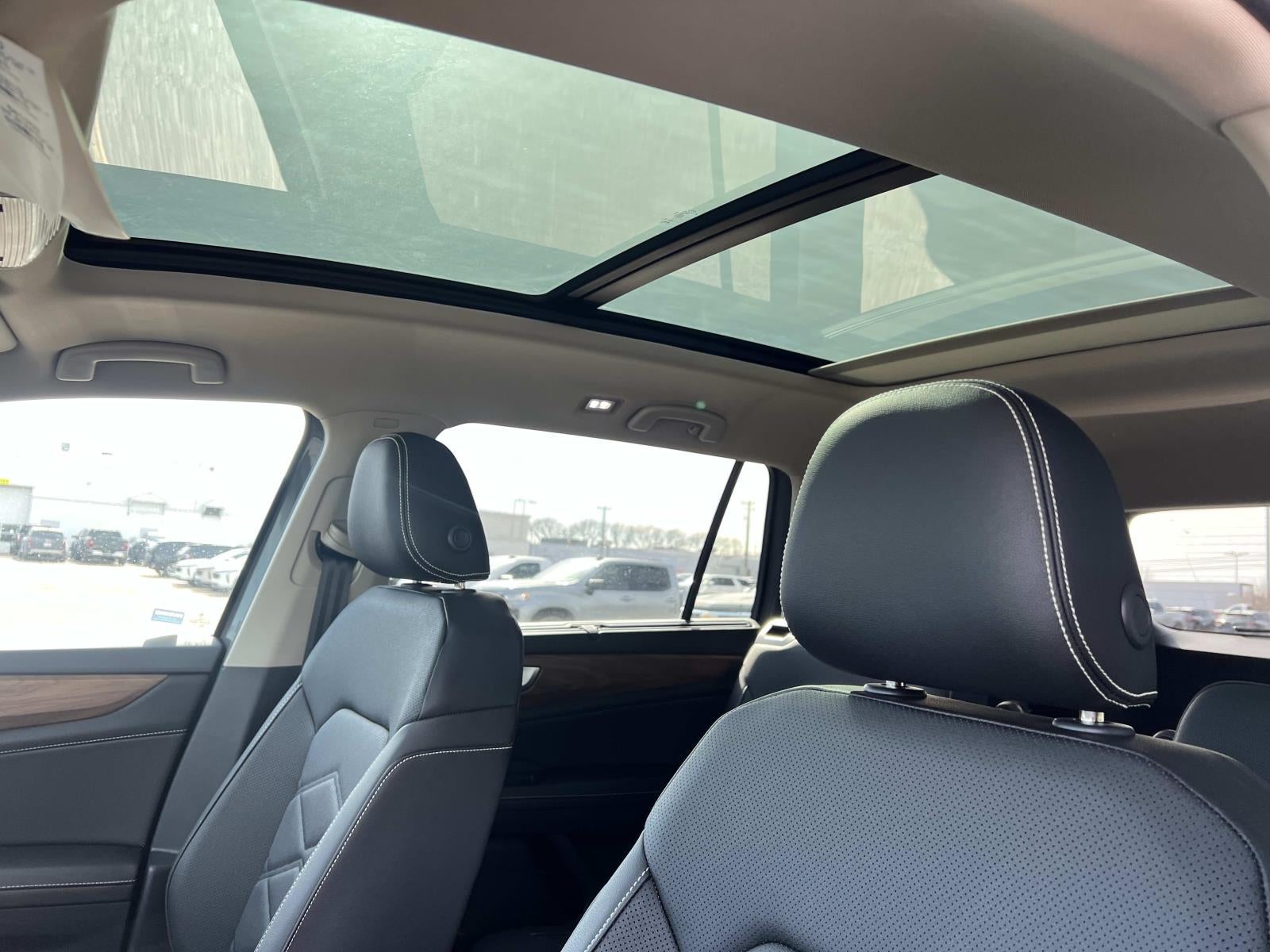 2026 Volkswagen Atlas 2.0T SE w/Technology 4MOTION