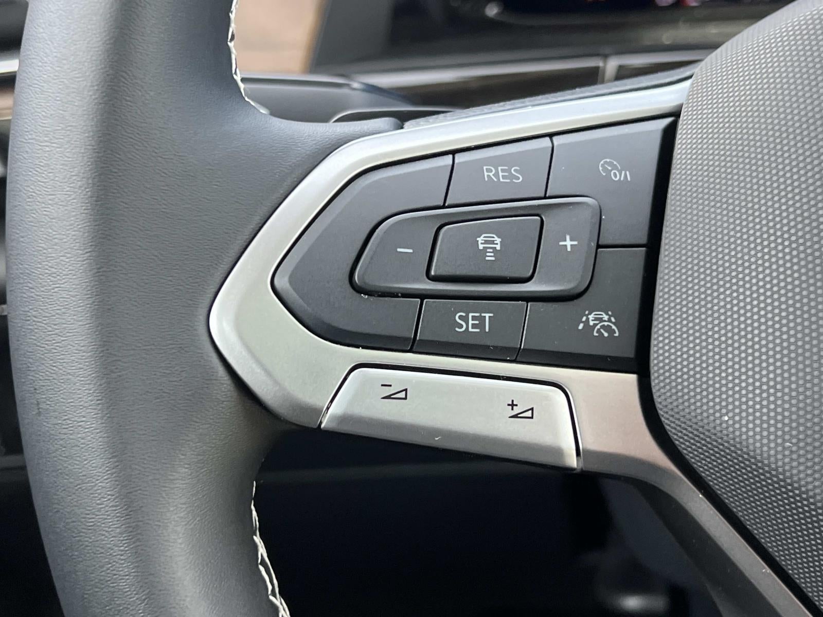 2026 Volkswagen Atlas 2.0T SE w/Technology 4MOTION