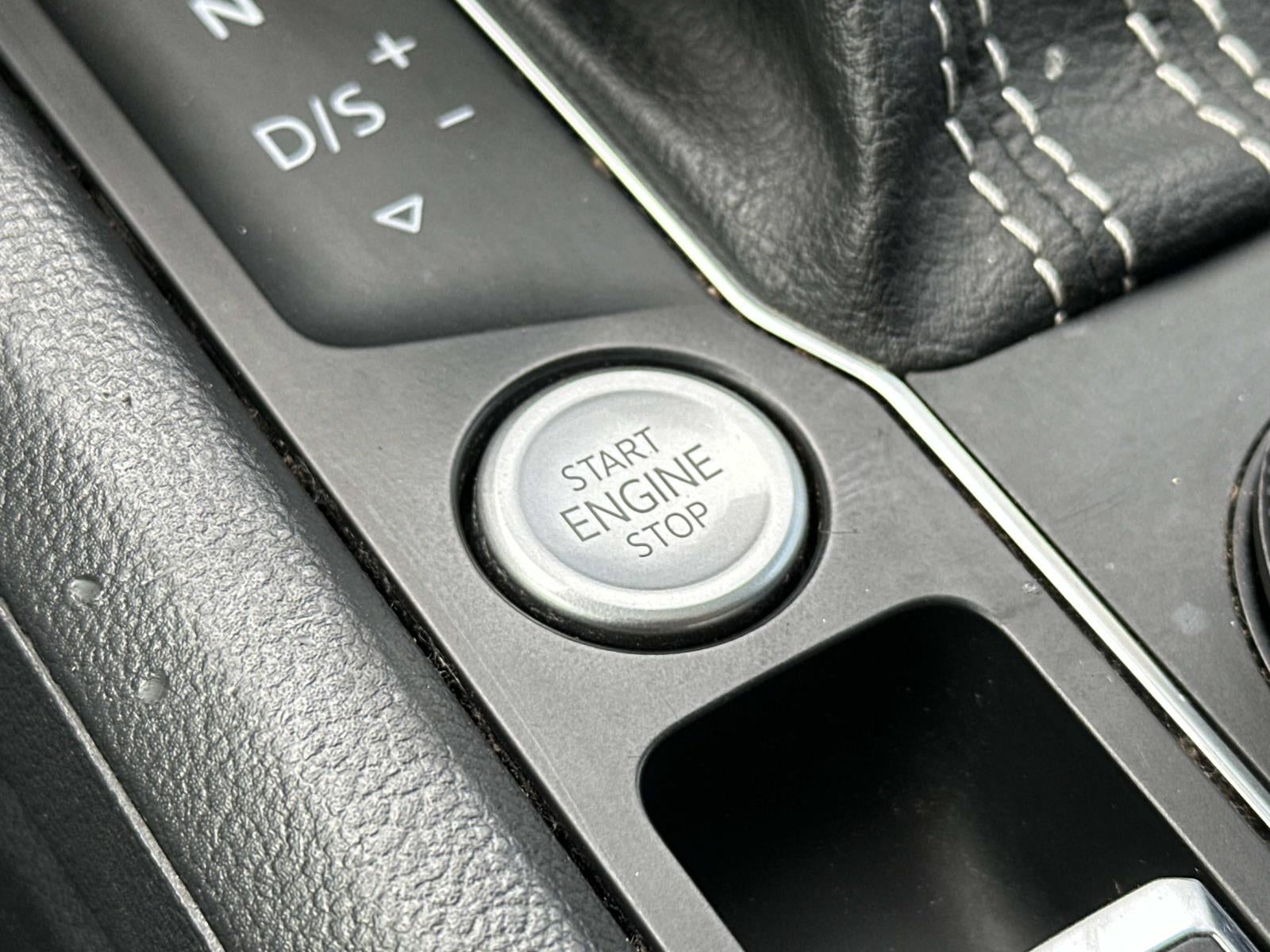 2021 Volkswagen Atlas 3.6L V6 SE w/Technology 4MOTION *Ltd Avail*