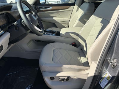 2025 Volkswagen Atlas 2.0T SE w/Technology 4MOTION