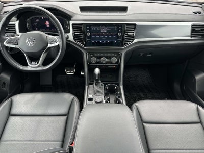 2023 Volkswagen Atlas Cross Sport 2.0T SEL R-Line Black 4MOTION
