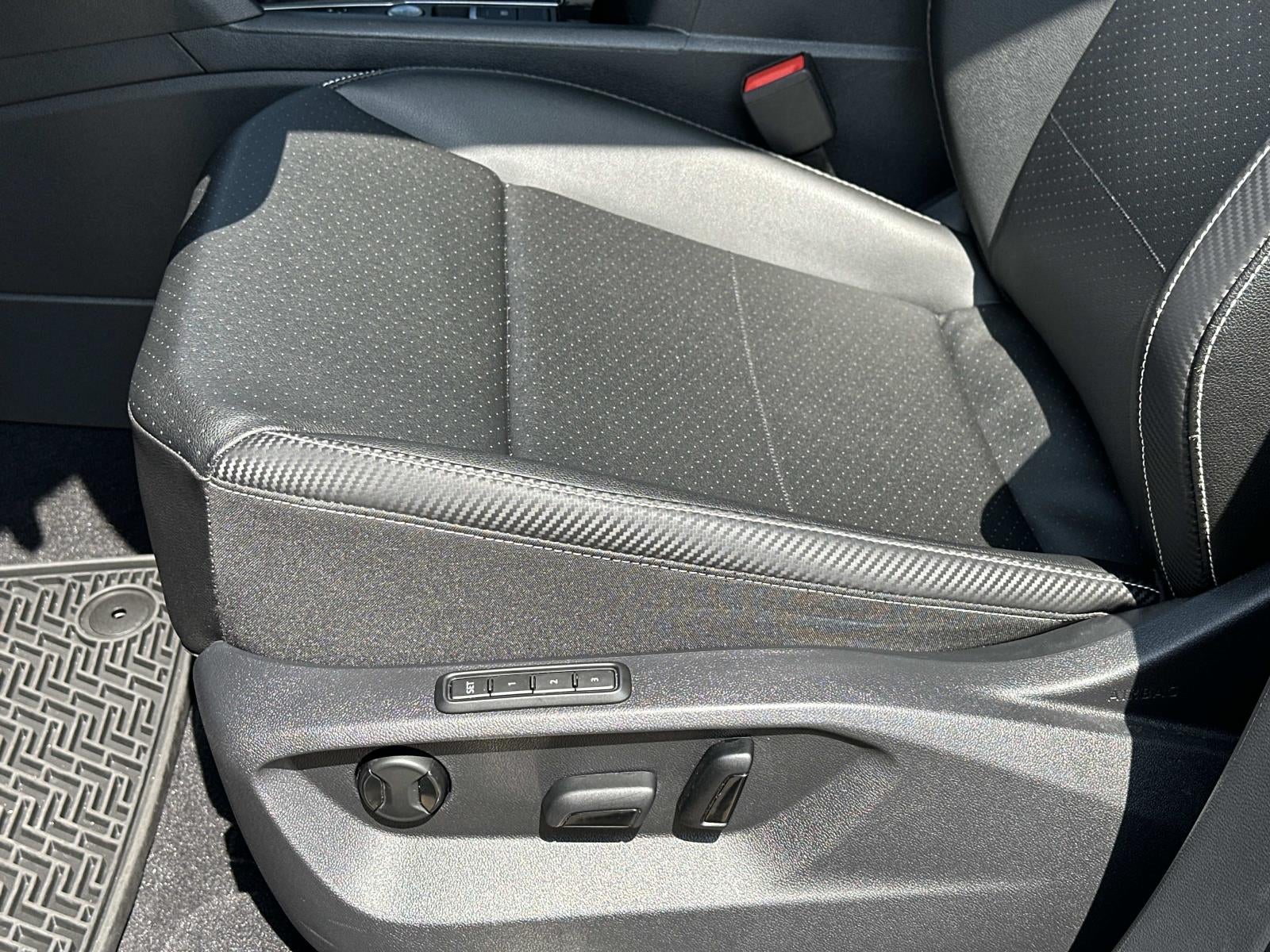 2023 Volkswagen Atlas Cross Sport 3.6L V6 SEL 4MOTION