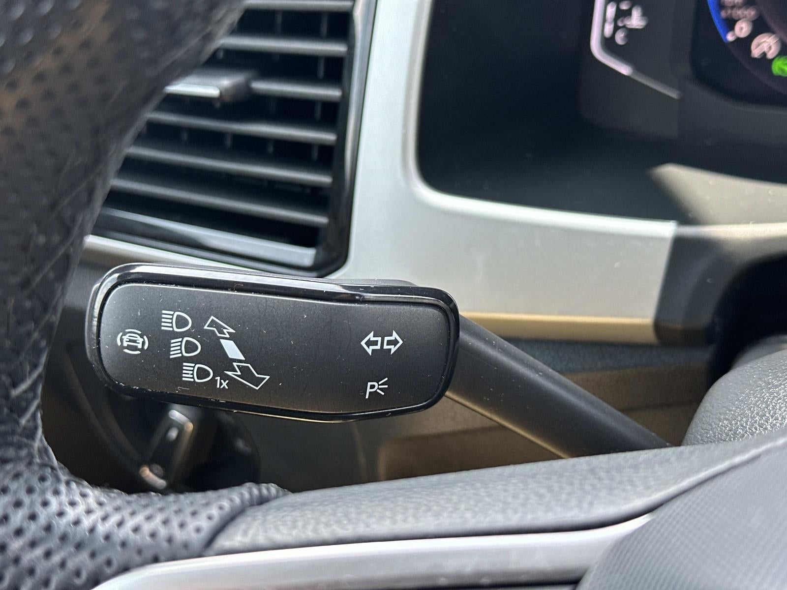 2023 Volkswagen Atlas Cross Sport 3.6L V6 SEL 4MOTION