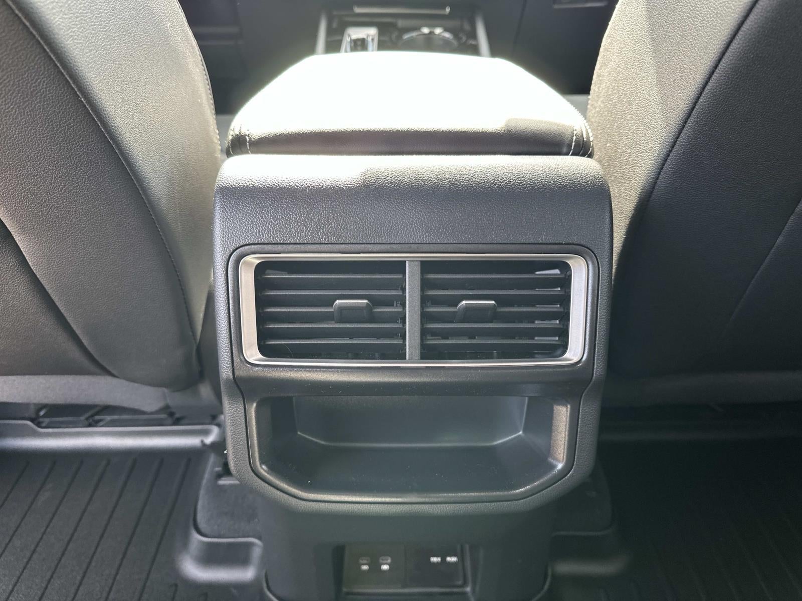 2026 Volkswagen Atlas Cross Sport 2.0T SE w/Tech FWD