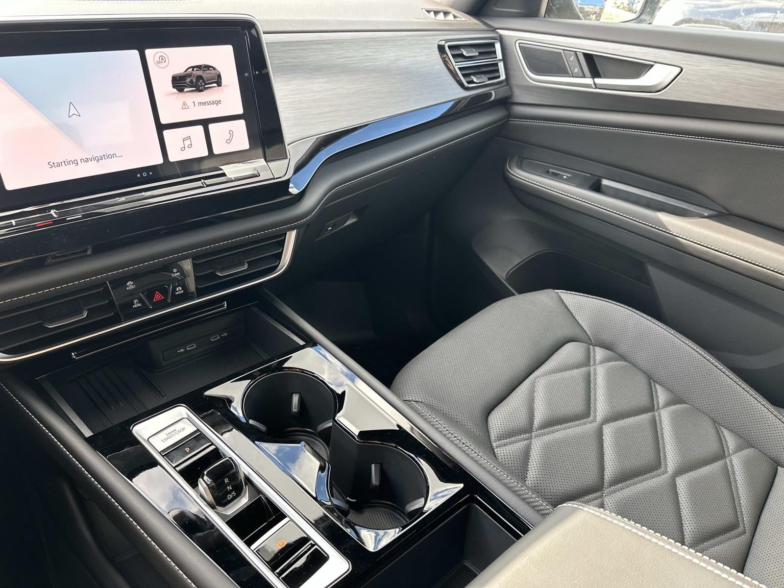 2026 Volkswagen Atlas Cross Sport 2.0T SE w/Tech FWD