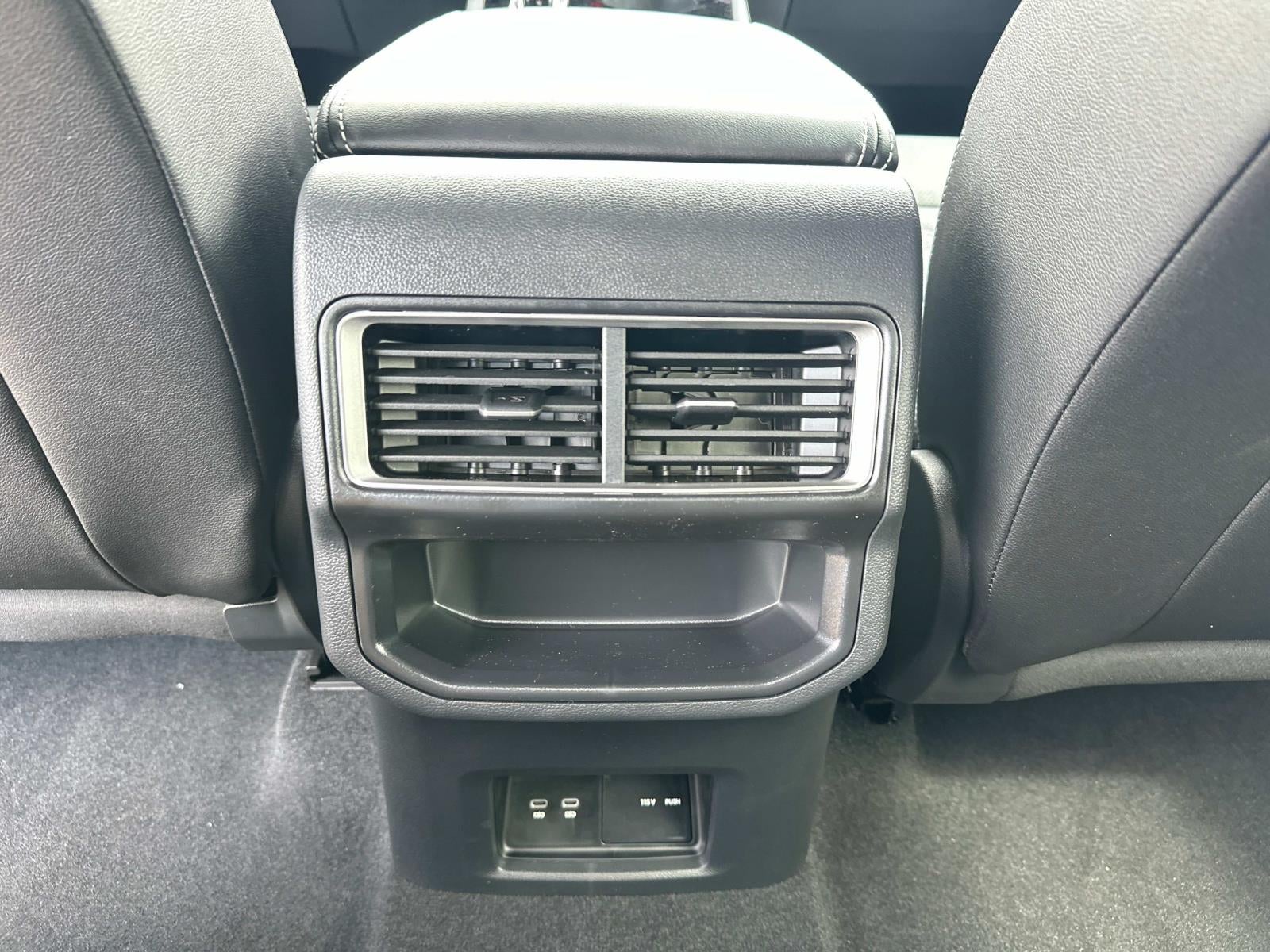 2025 Volkswagen Atlas Cross Sport 2.0T SE w/Technology FWD