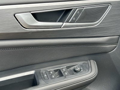 2025 Volkswagen Atlas Cross Sport 2.0T SE w/Technology FWD