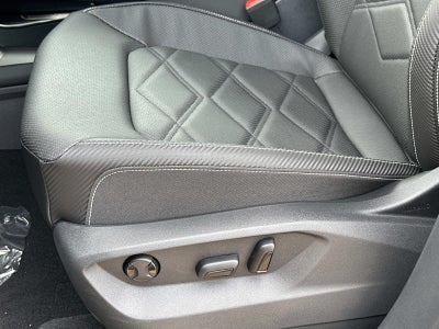 2025 Volkswagen Atlas Cross Sport 2.0T SE w/Technology FWD